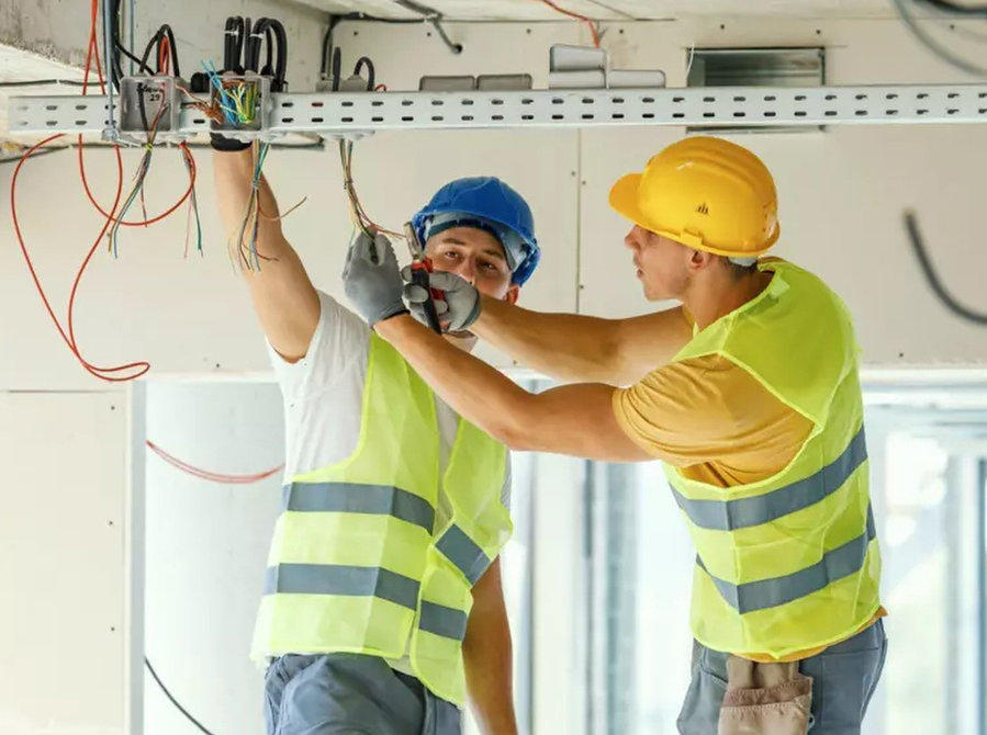 Handyman Services in Dubai: When DIY Isn’t the Best Idea 10 handyman services in Dubai